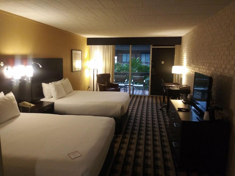 M Hotel Buffalo Cheektowaga Exterior foto